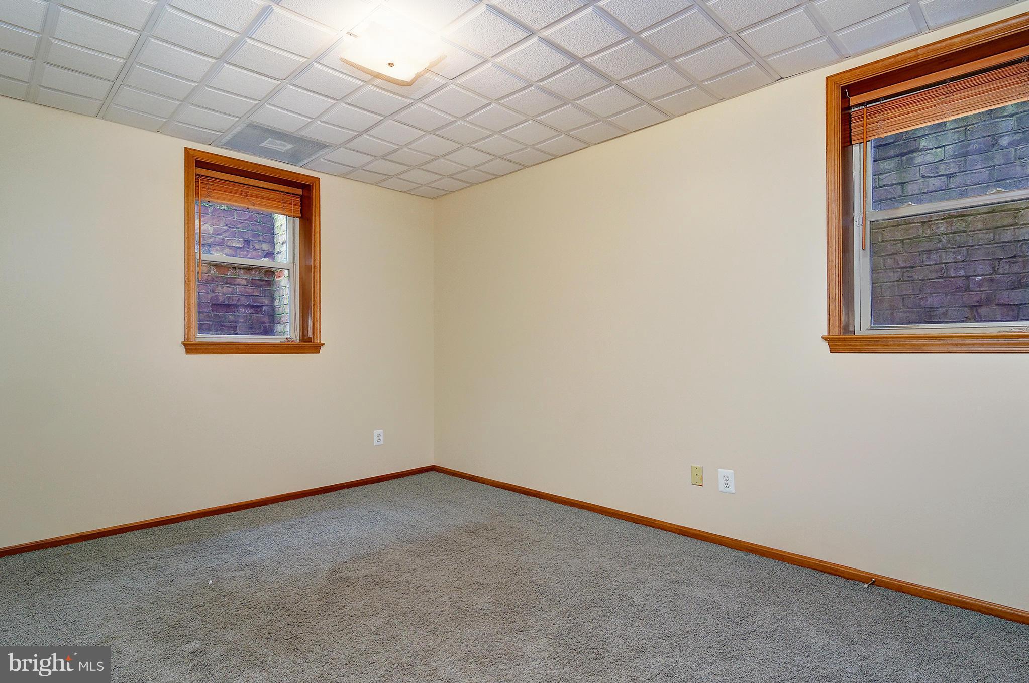 20705 Evergreen Mills Road Leesburg, VA 20175 - Photo 22 of 25 Bedroom