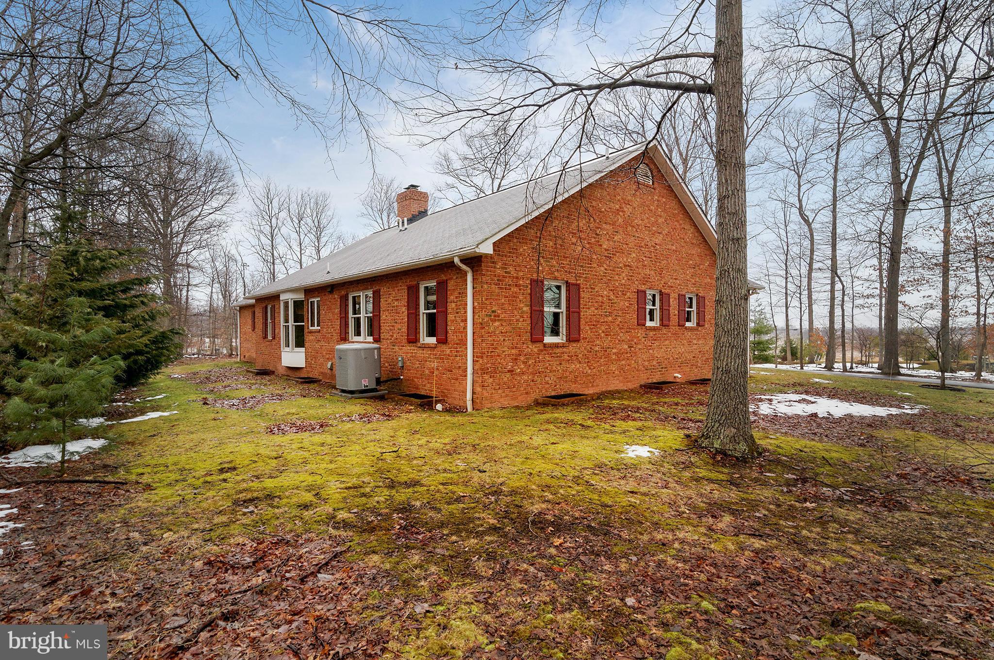 20705 Evergreen Mills Road Leesburg, VA 20175 - Photo 25 of 25 Exterior (Rear)
