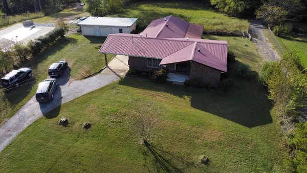$209,900 | 2122 Old Decaturville Road, Parsons, TN 38363