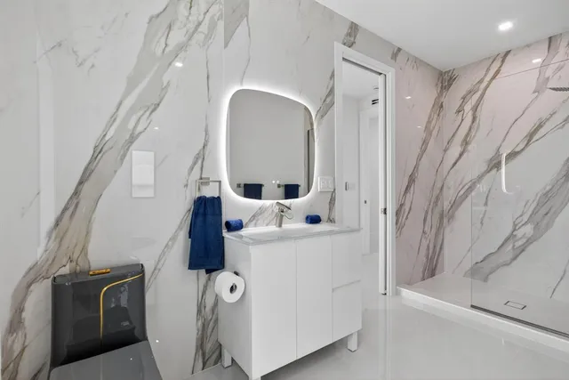 $3,995,000 | 1205 Avocado Isle, Fort Lauderdale, FL 33315