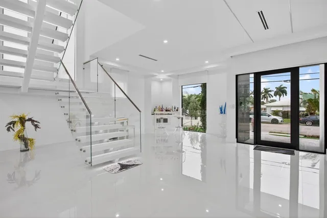 $3,995,000 | 1205 Avocado Isle, Fort Lauderdale, FL 33315