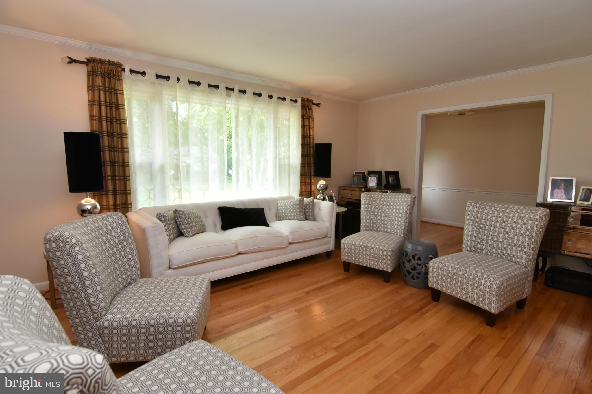 22903 Chestnut Road Lexington Park, MD 20653 - Photo 2 of 30 Living Room