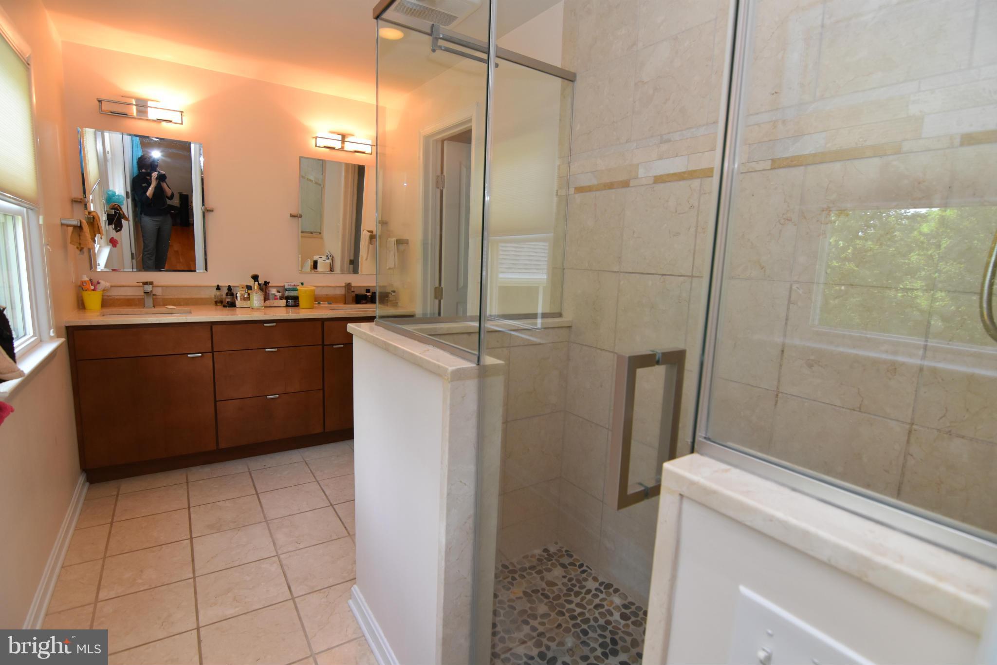 22903 Chestnut Road Lexington Park, MD 20653 - Photo 17 of 30 Bath (Master)