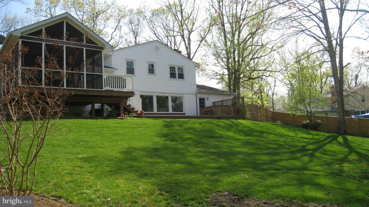 22903 Chestnut Road Lexington Park, MD 20653 - Photo 28 of 30 Exterior (Rear)