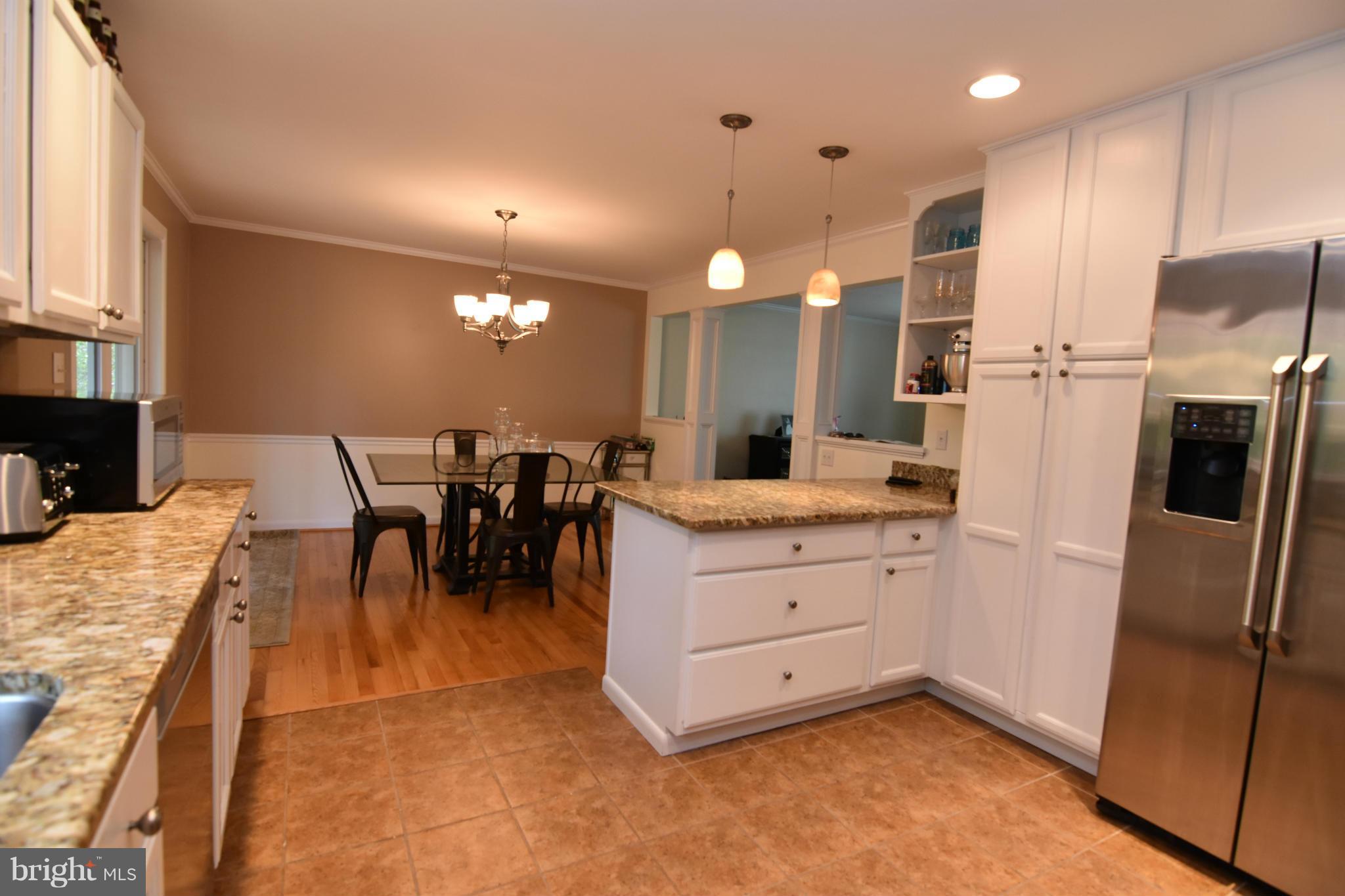 22903 Chestnut Road Lexington Park, MD 20653 - Photo 9 of 30 Kitchen