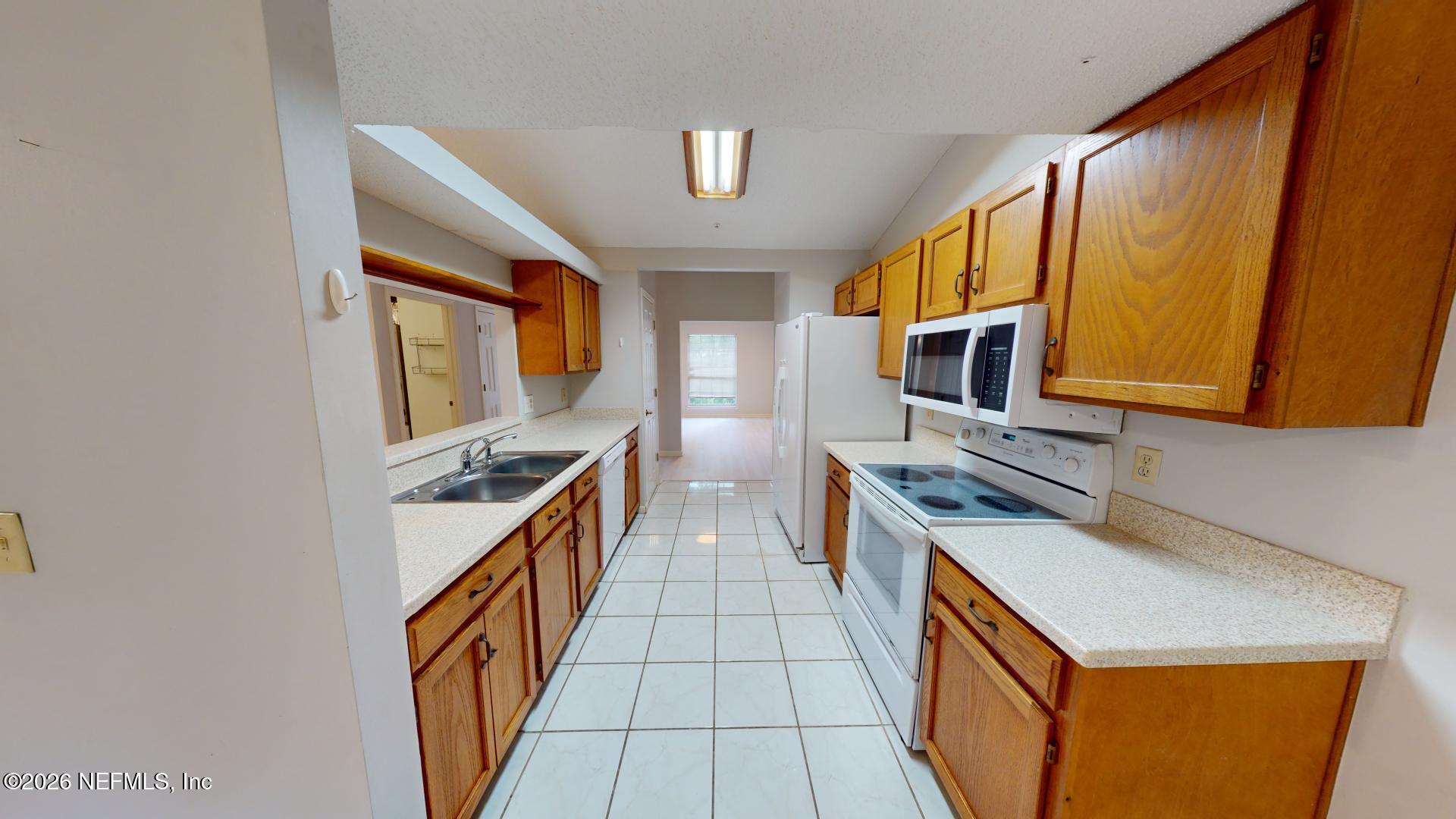 12644 Thicket Ridge Drive Jacksonville, FL 32258 - Photo 4 of 44 12644-Thicket-Ridge-Dr-07252024_153321