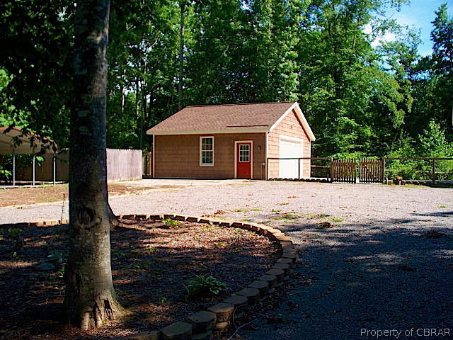 11313 Farm Road Saluda, VA 23149 - Photo 34 of 36 Gallery Image 34