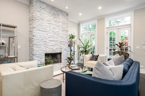 $2,000,000 | 1633 North Wolcott Avenue, Chicago, IL 60622