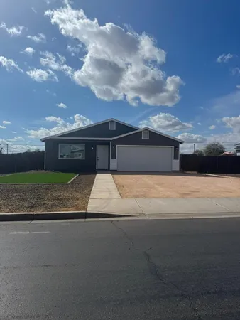 $2,145 | 136 North 88th Street, Mesa, AZ 85207