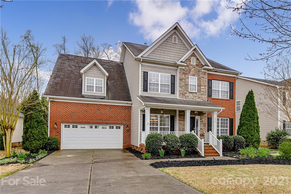 436 Sheltered Cove Court Fort Mill, SC 29708 - Photo 1 of 33 Gallery Image 1