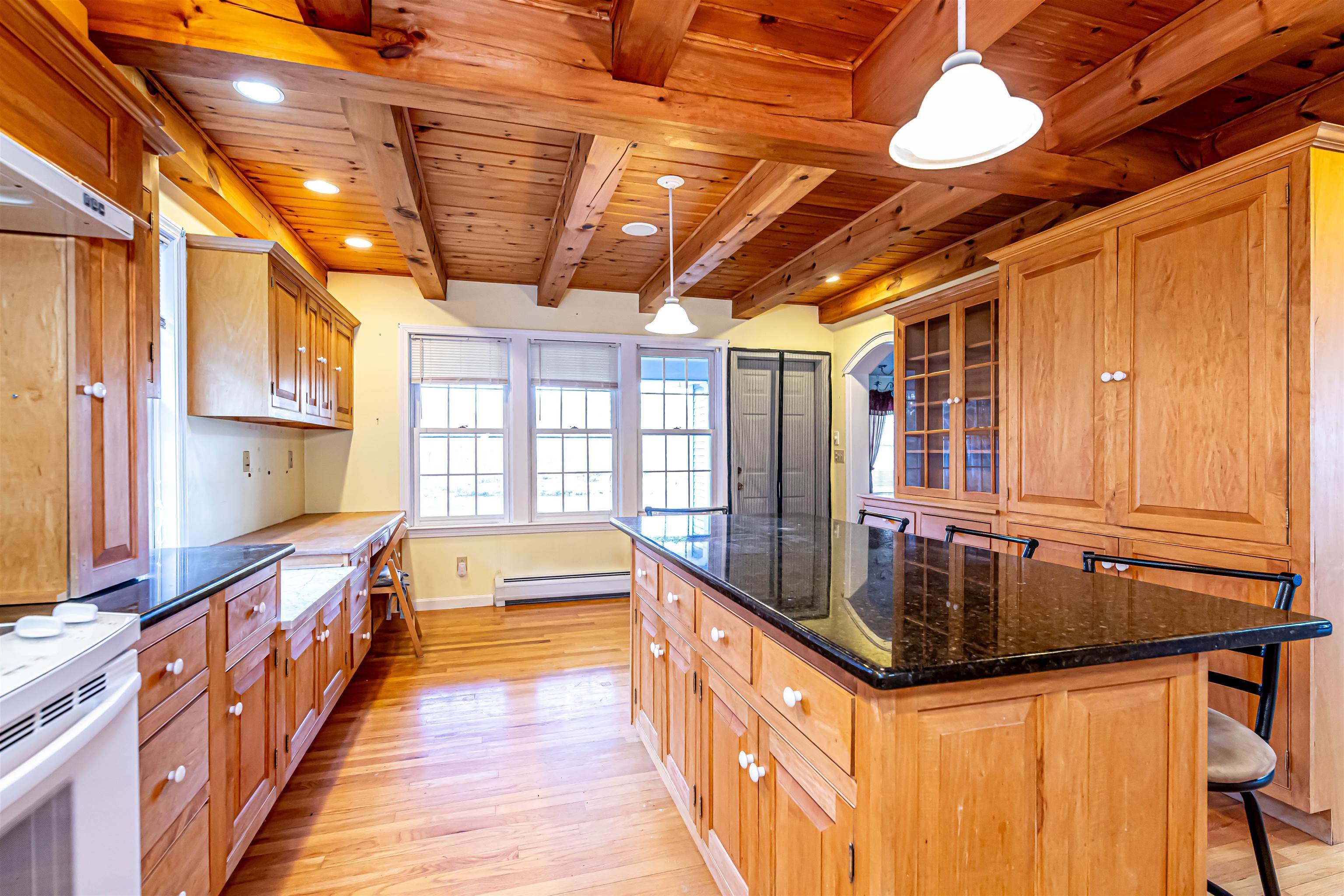 149 Mountain Road Deerfield, NH 03037 - Photo 12 of 43