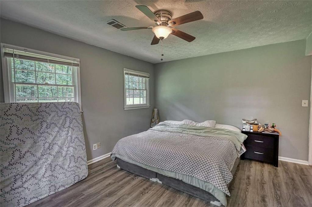 2394 Rockbridge Road Southwest Stone Mountain, GA 30087 - Photo 25 of 60