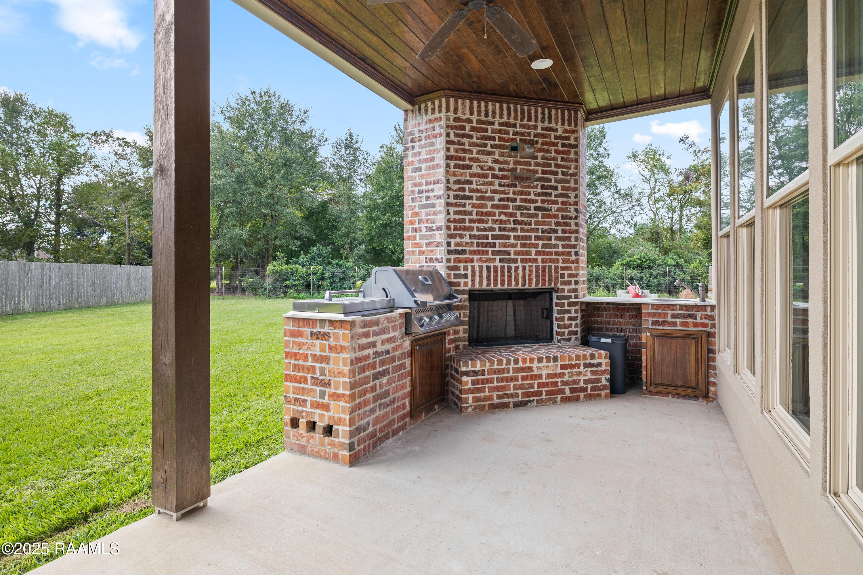 101 Reservoir Road Broussard, LA 70518 - Photo 30 of 34 IMG_5284