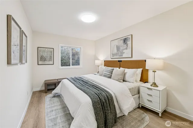 $1,195,000 | 5607 5th Avenue Northeast, Seattle, WA 98105