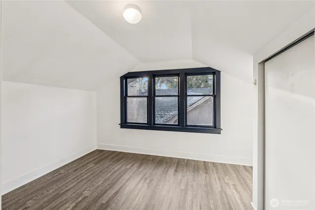 $1,195,000 | 5607 5th Avenue Northeast, Seattle, WA 98105