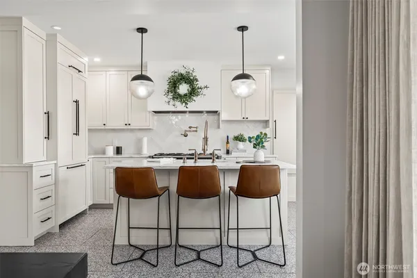 $1,349,000 | 3901 North 37th Street, Tacoma, WA 98407