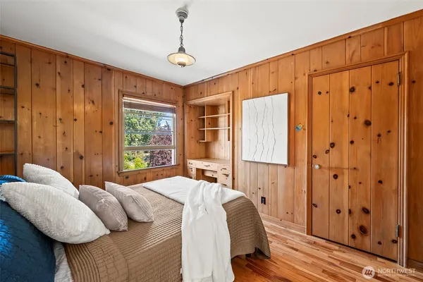 $1,349,000 | 3901 North 37th Street, Tacoma, WA 98407