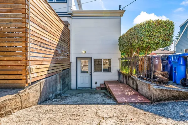 $1,349,000 | 3901 North 37th Street, Tacoma, WA 98407