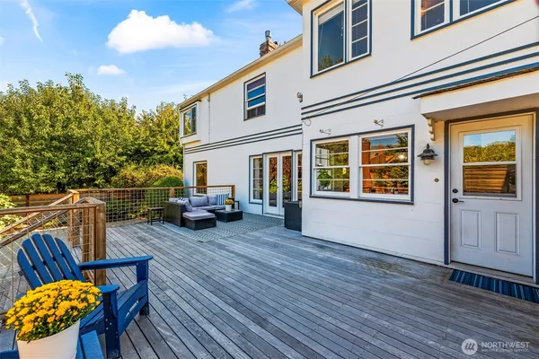 $1,349,000 | 3901 North 37th Street, Tacoma, WA 98407