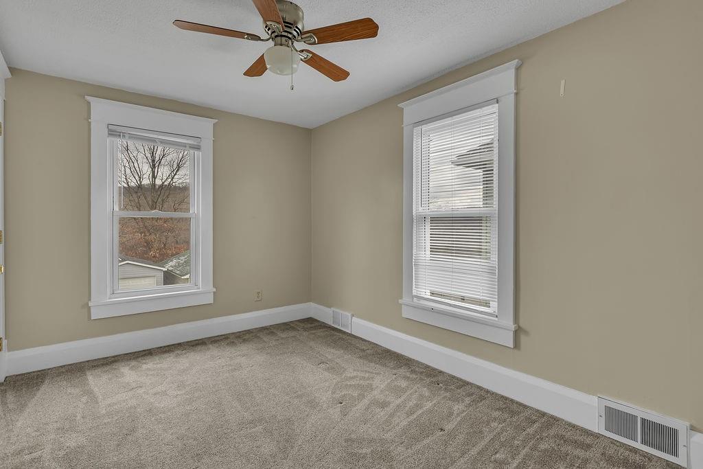 4506 4th Avenue Beaver Falls, PA 15010 - Photo 14 of 30