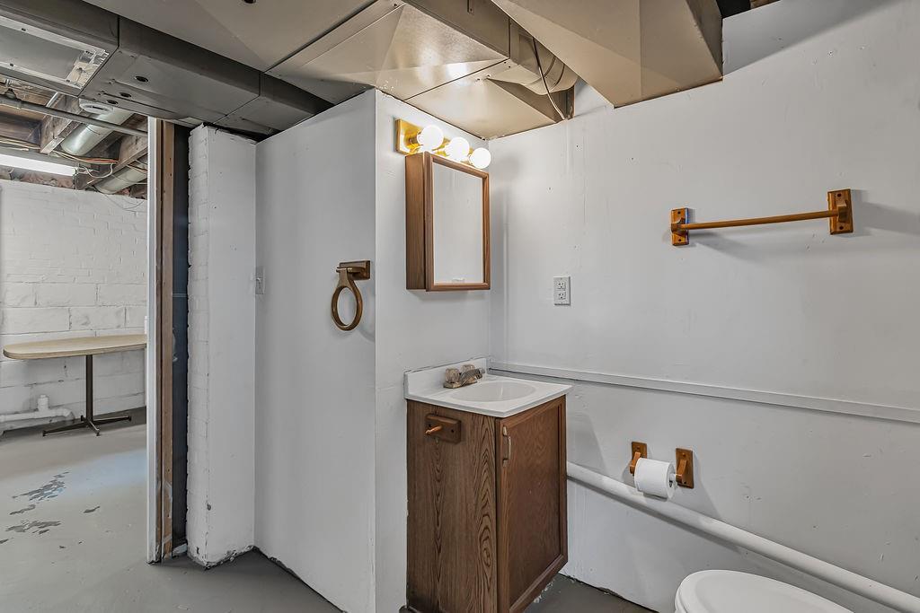 4506 4th Avenue Beaver Falls, PA 15010 - Photo 27 of 30