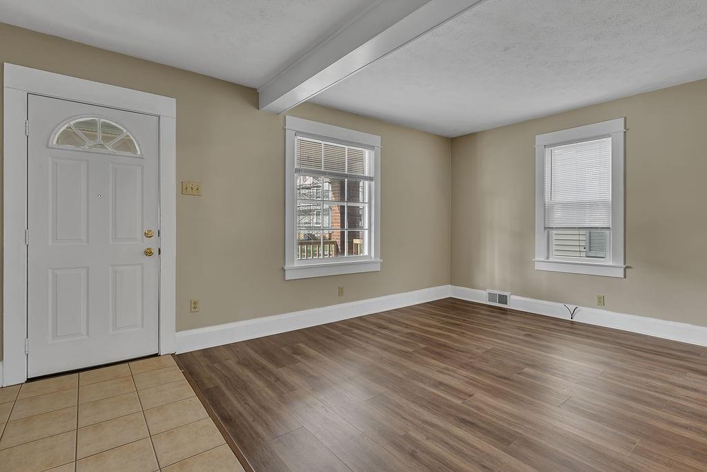 4506 4th Avenue Beaver Falls, PA 15010 - Photo 4 of 30