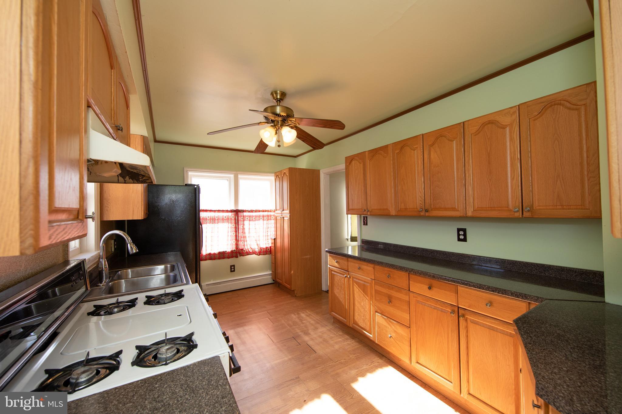 111 Bush Chapel Road Aberdeen, MD 21001 - Photo 6 of 29 Kitchen