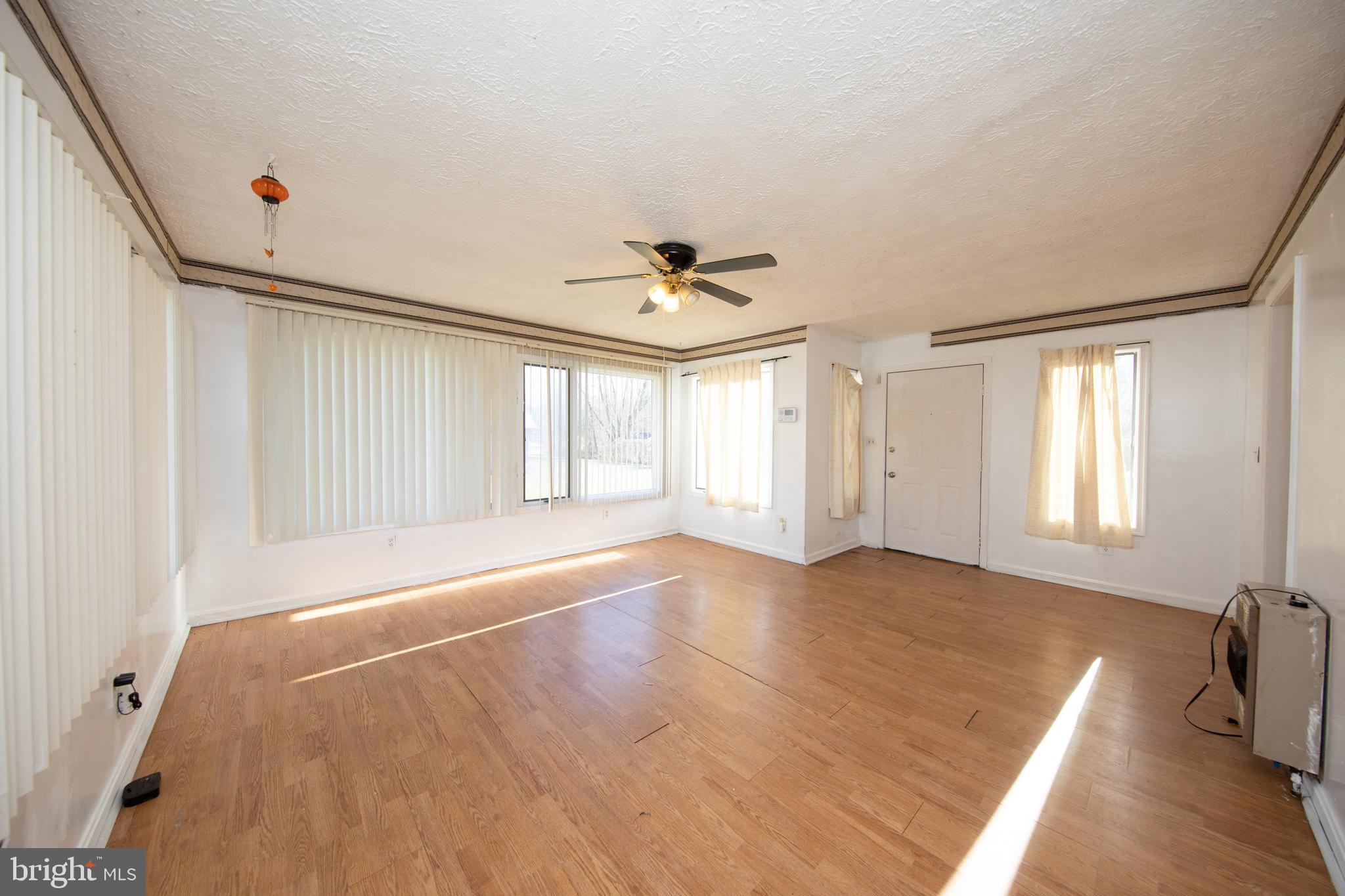 111 Bush Chapel Road Aberdeen, MD 21001 - Photo 10 of 29 Family room