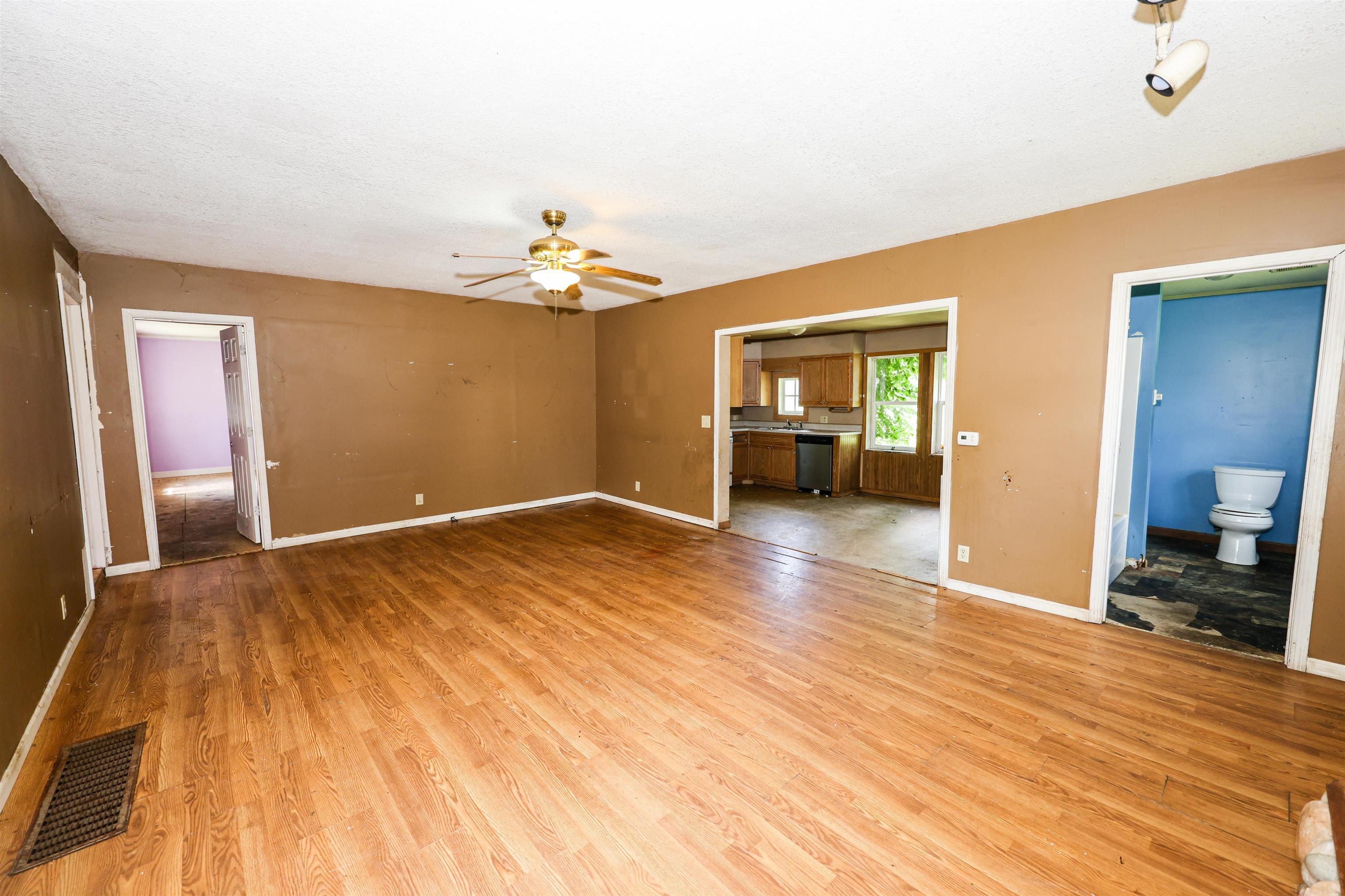 549 Washington Street Rome City, IN 46784 - Photo 8 of 18