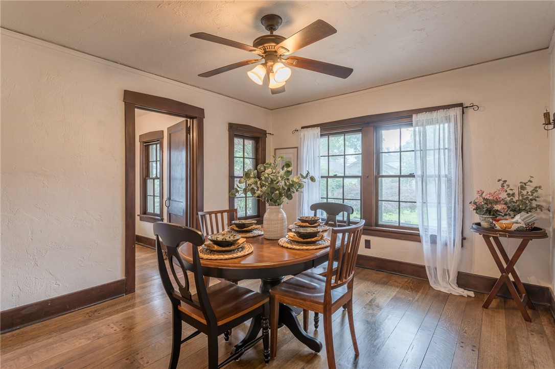 36 Hathaway Road Irondequoit, NY 14617 - Photo 7 of 19 Spacious private dining room