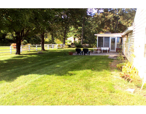 113 Park Road Chelmsford, MA 01824 - Photo 4 of 14 Gallery Image 4
