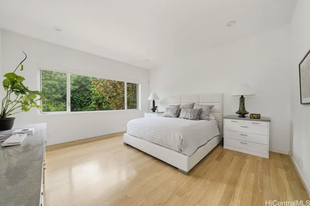 $4,980,000 | 4000 Old Pali Road, Honolulu, HI 96817