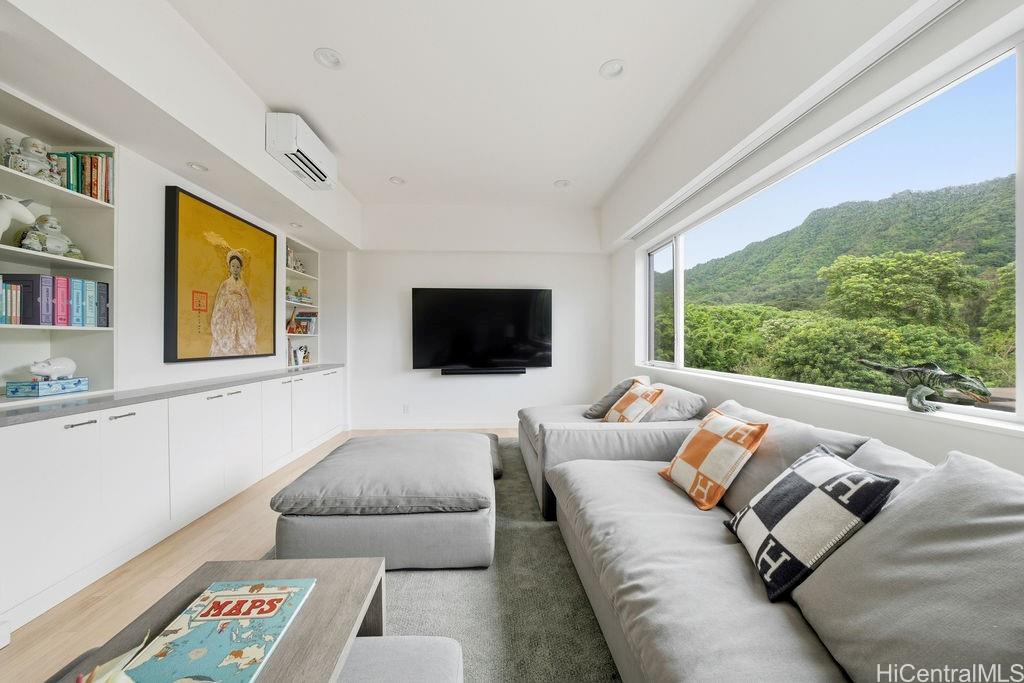 4000 Old Pali Road Honolulu, HI 96817 - Photo 15 of 24