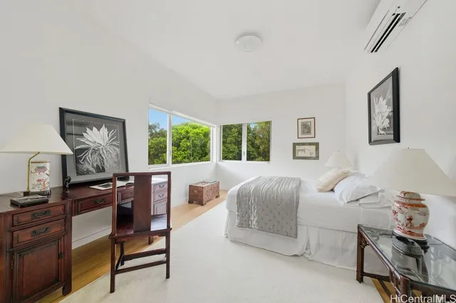 $4,980,000 | 4000 Old Pali Road, Honolulu, HI 96817