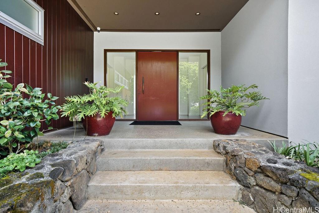 4000 Old Pali Road Honolulu, HI 96817 - Photo 2 of 24