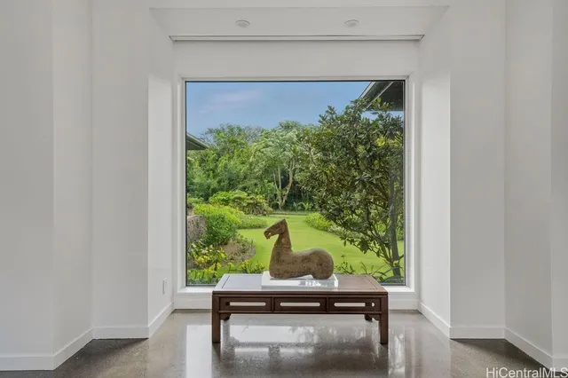 $4,980,000 | 4000 Old Pali Road, Honolulu, HI 96817