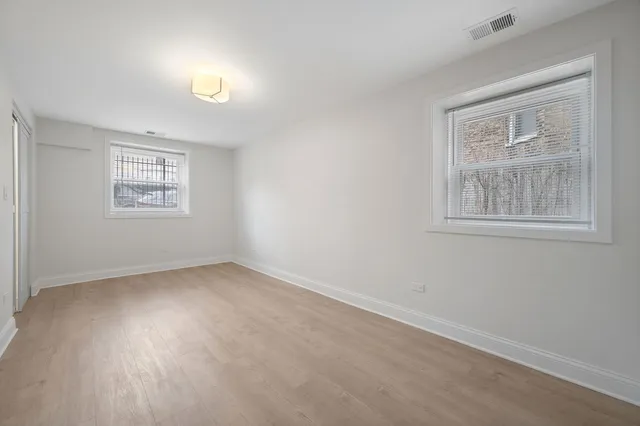 $2,500 | 1340 West Hollywood Avenue, Unit G, Chicago, IL 60660