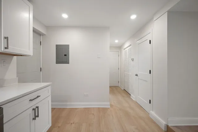 $2,500 | 1340 West Hollywood Avenue, Unit G, Chicago, IL 60660