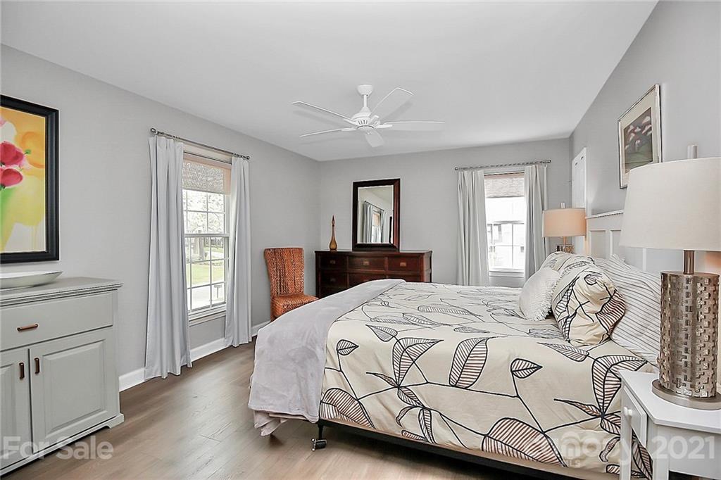 8325 Prince George Road Charlotte, NC 28210 - Photo 23 of 47 Gallery Image 23