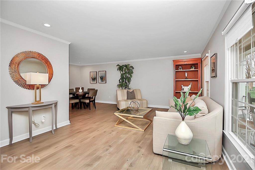 8325 Prince George Road Charlotte, NC 28210 - Photo 4 of 47 Gallery Image 4