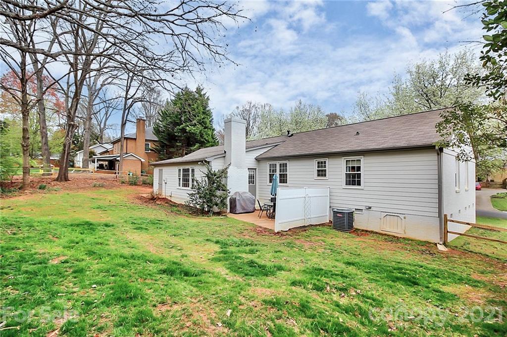 8325 Prince George Road Charlotte, NC 28210 - Photo 38 of 47 Gallery Image 38