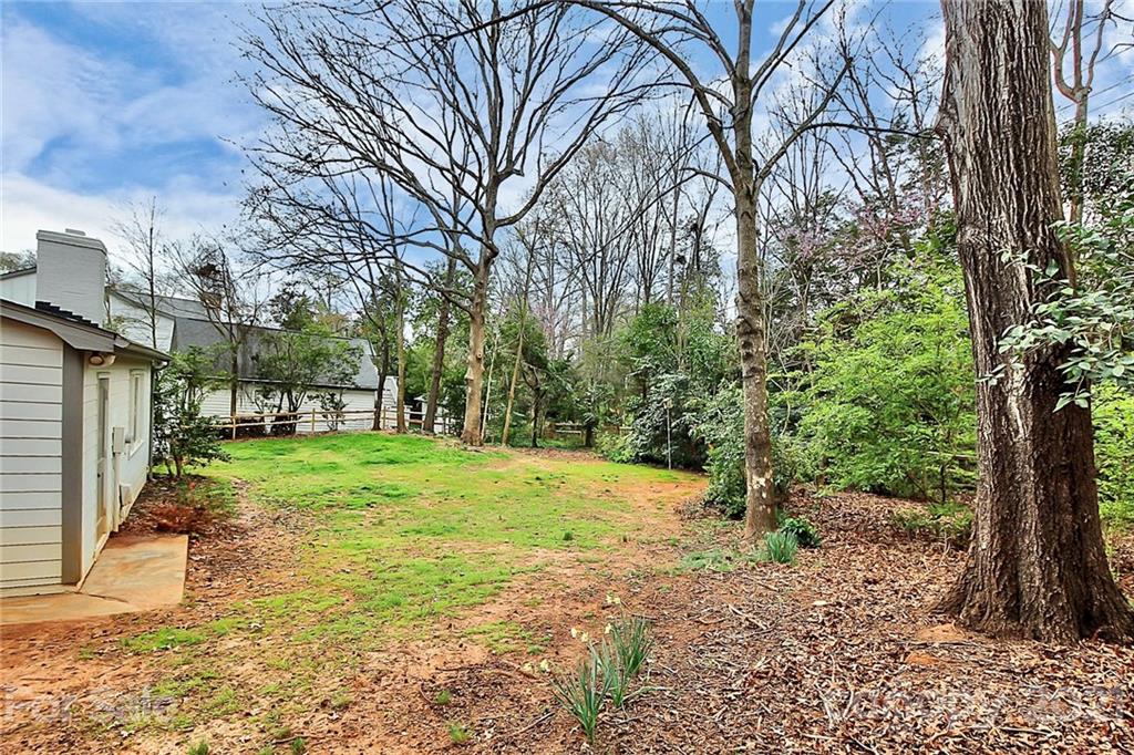 8325 Prince George Road Charlotte, NC 28210 - Photo 40 of 47 Gallery Image 40