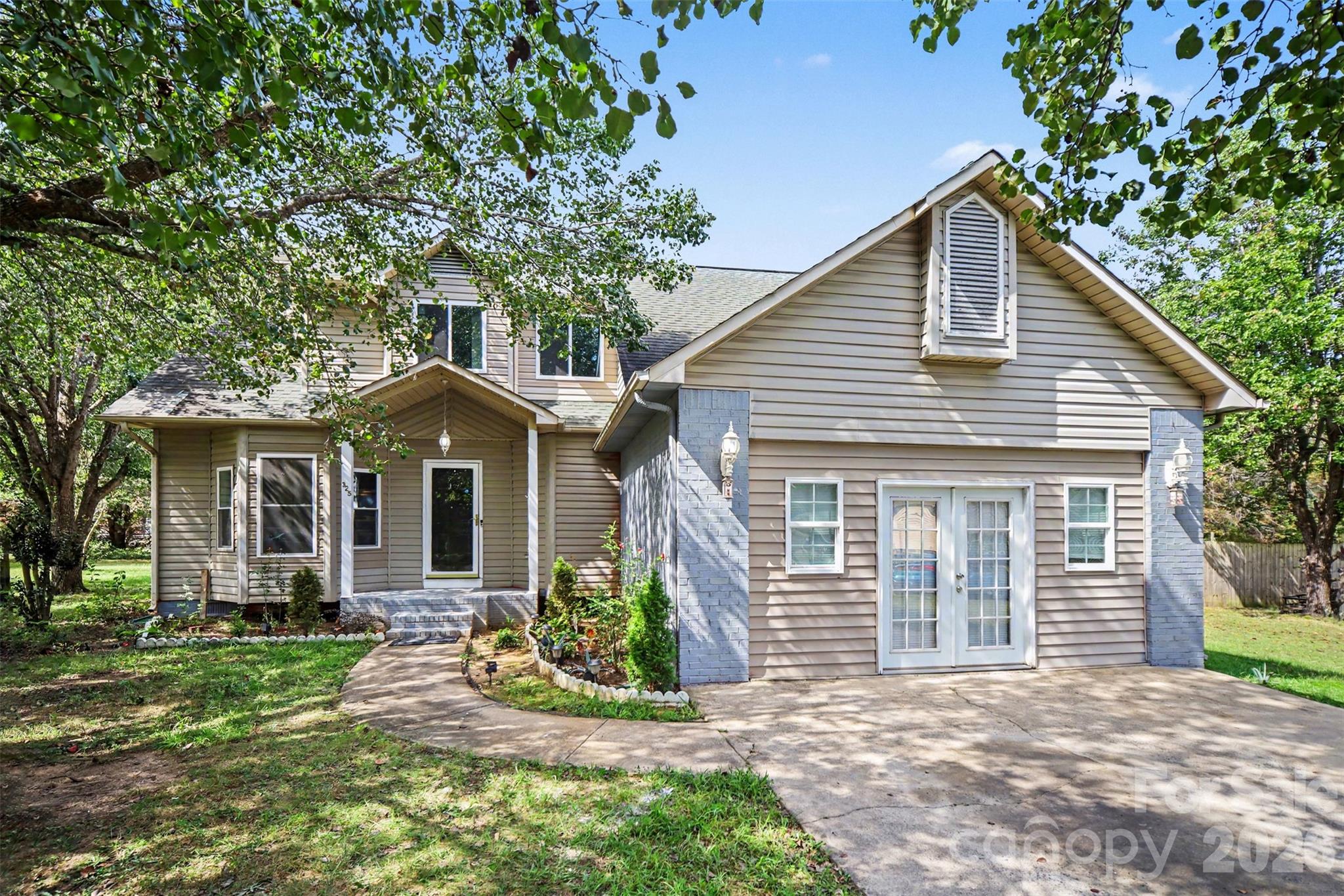 325 Briarcliff Road Grover, NC 28073 - Photo 1 of 27 Gallery Image 1