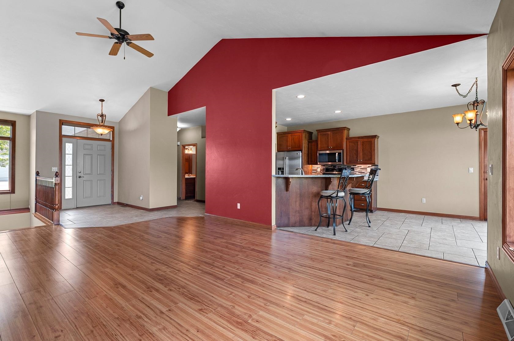 1713 Remington Ridge Way De Pere, WI 54115 - Photo 13 of 53