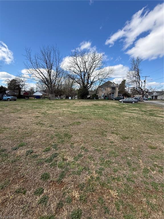 1410 Cloverdale Street High Point, NC 27260 - Photo 3 of 5