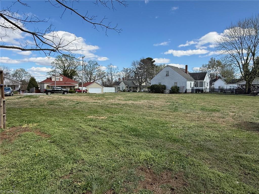 1410 Cloverdale Street High Point, NC 27260 - Photo 4 of 5