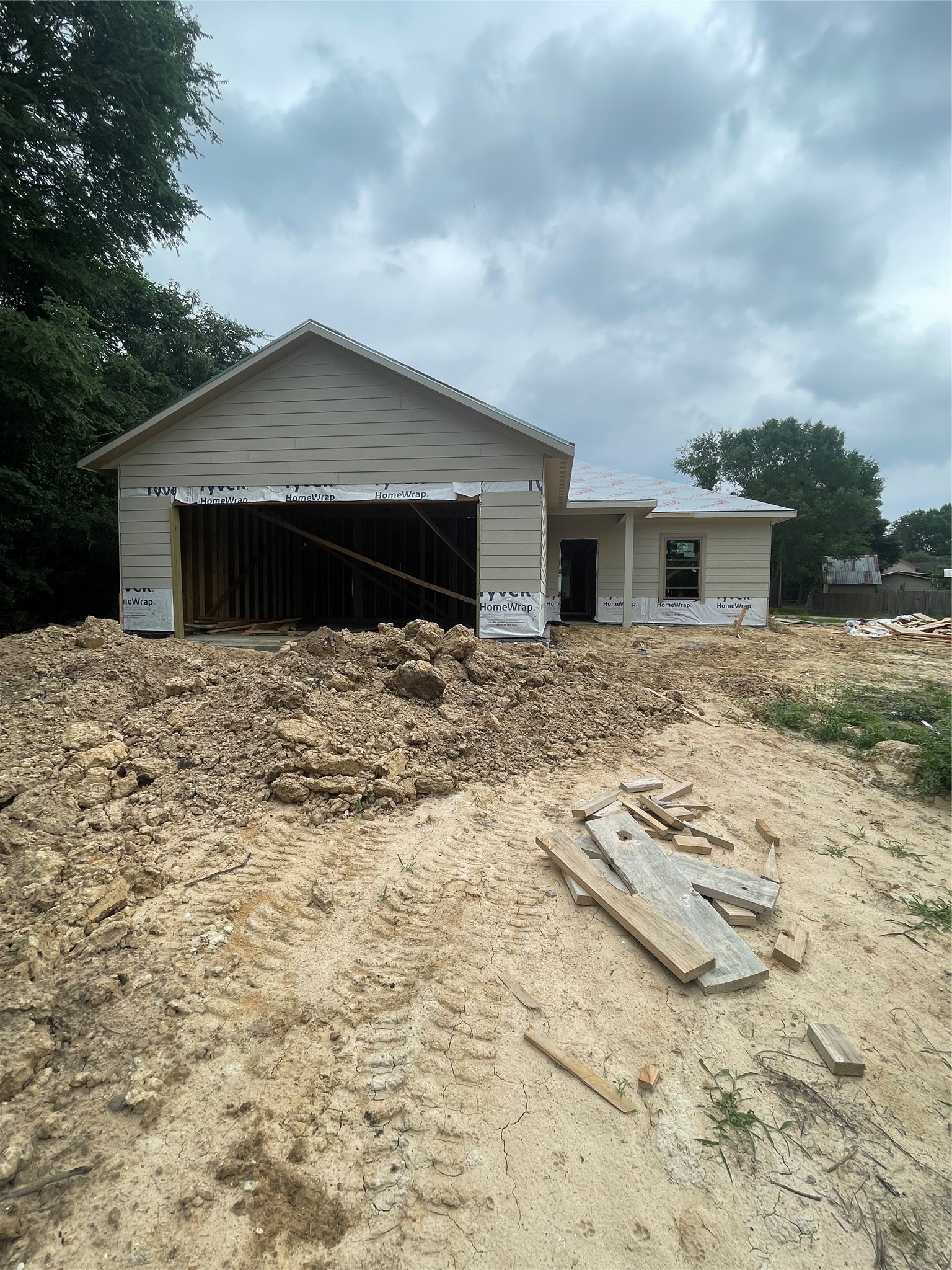 14808 Coaltown Road Willis, TX 77378 - Photo 2 of 23