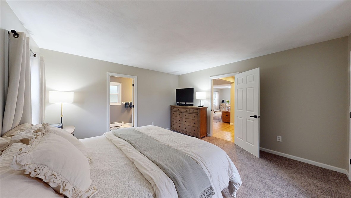 17 Keith Drive Hopkinton, RI 02832 - Photo 14 of 40