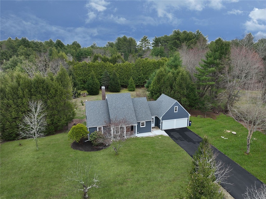 17 Keith Drive Hopkinton, RI 02832 - Photo 37 of 40