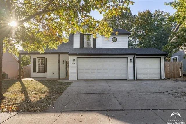 $330,000 | 2925 Whitmore Drive, Lawrence, KS 66046
